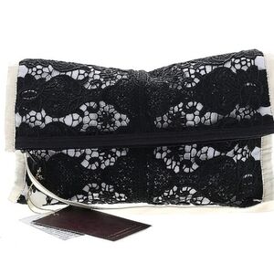 Artisons Angkor Elegant Black Lace Women's Clutch
